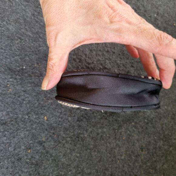 Donna Sharp Spice Round Change‎ Purse - Picture 6 of 10